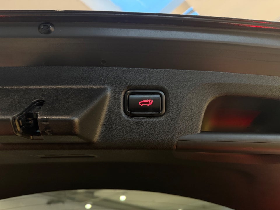 Kia XCeed 1,6 PHEV Prestige DCT 5d