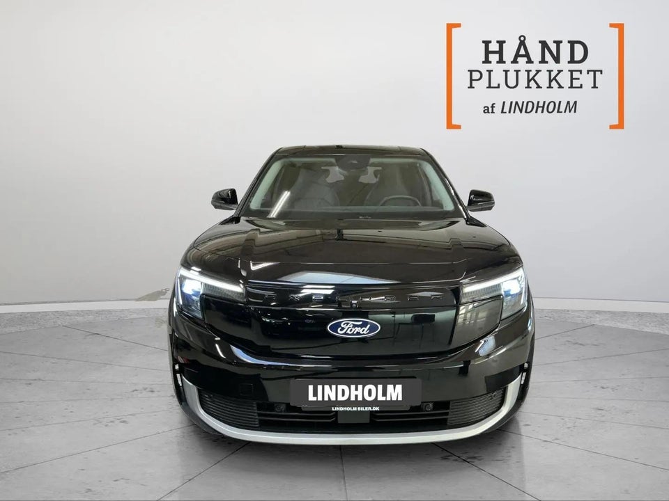 Ford Explorer 77 Premium Extended Range 5d