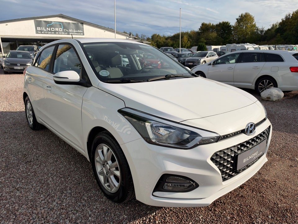 Hyundai i20 1,25 Style 5d