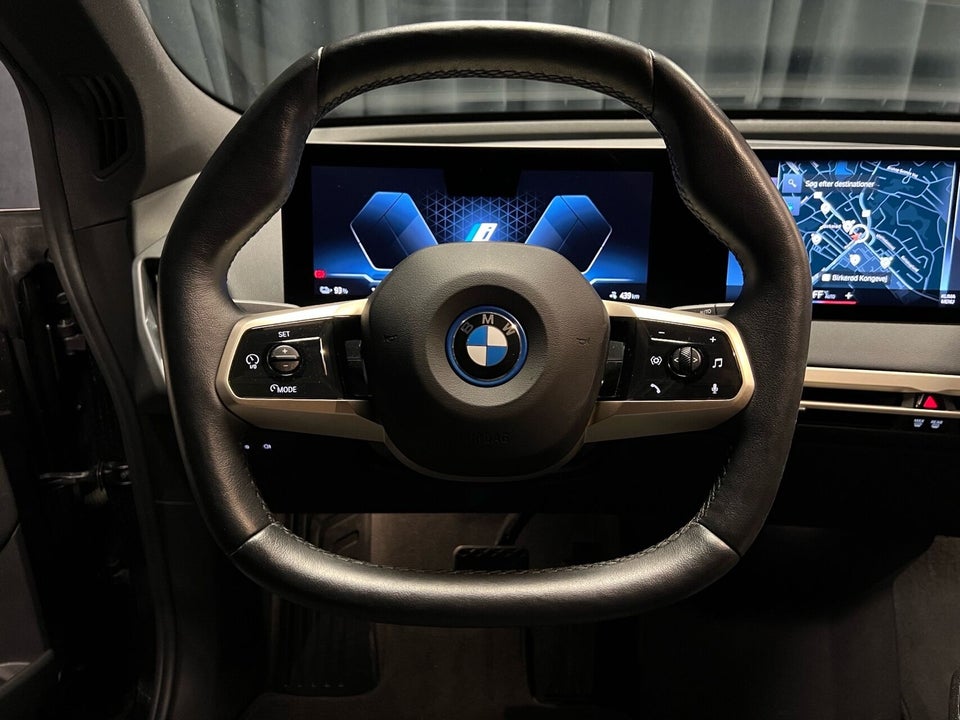 BMW iX xDrive50 Sport 5d
