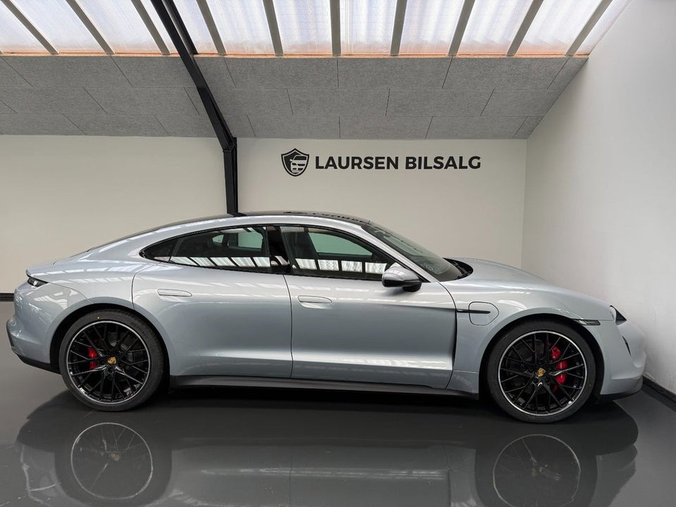 Porsche Taycan 4S 4d