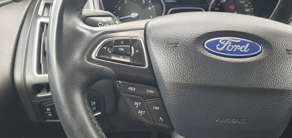 Ford Focus 1,0 SCTi 125 Titanium stc. 5d