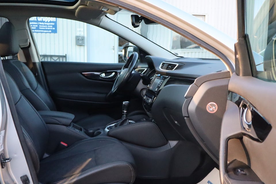 Nissan Qashqai 1,2 Dig-T 115 Tekna 5d