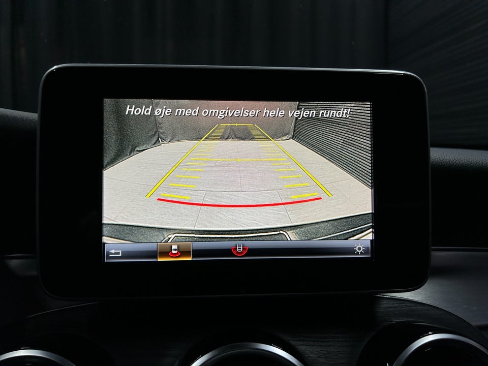 Mercedes C220 d 2,2 AMG Line stc. aut. 5d