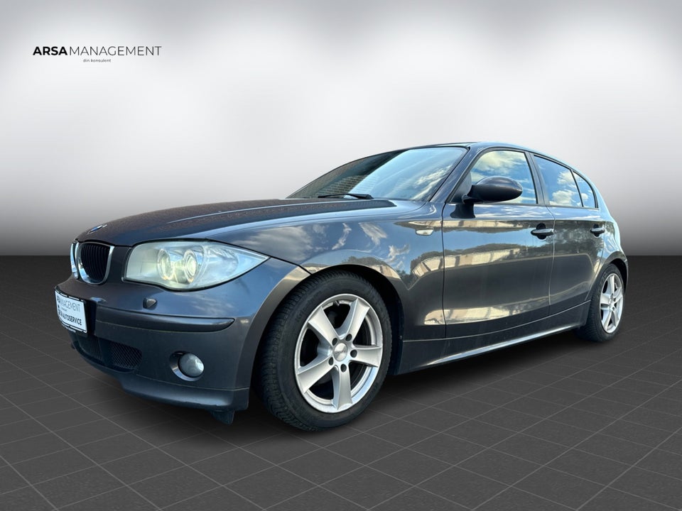 BMW 120d 2,0 Advantage aut. 5d