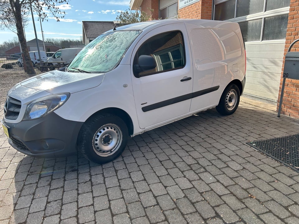 Mercedes Citan 109 1,5 CDi Kassevogn L
