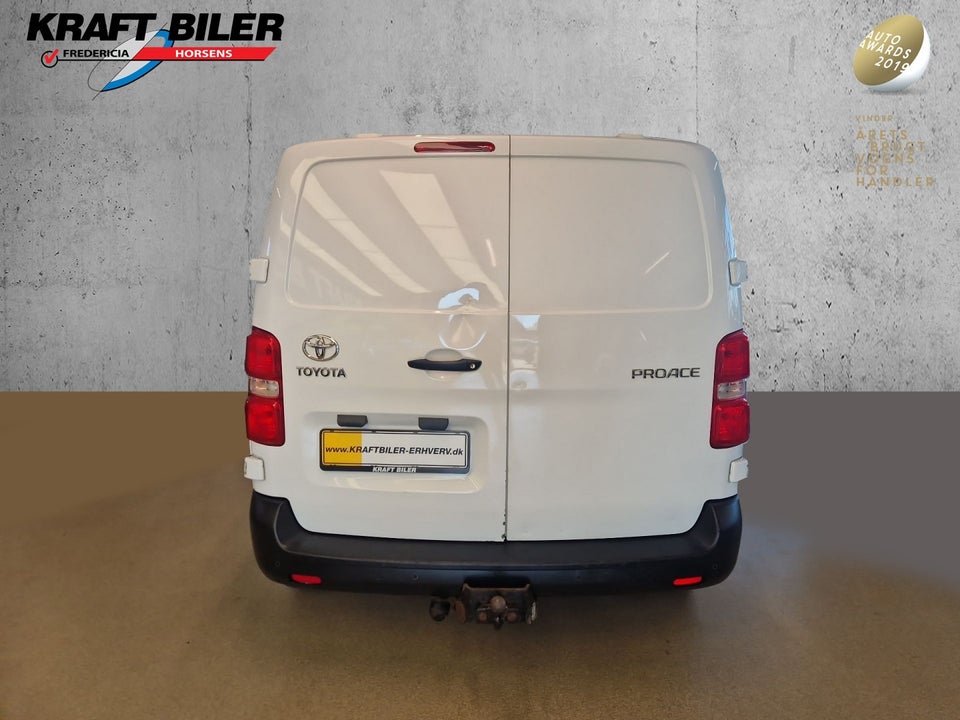 Toyota ProAce 2,0 D 120 Medium Comfort 5d