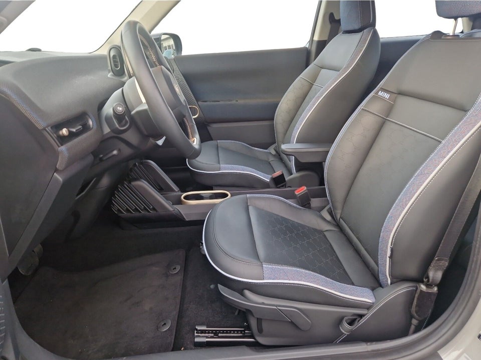 MINI Cooper E Classic Trim L 3d