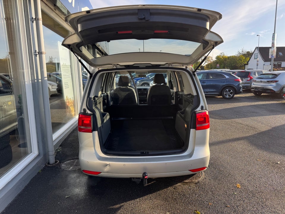 VW Touran 1,6 TDi 105 Comfortline BMT Van 5d