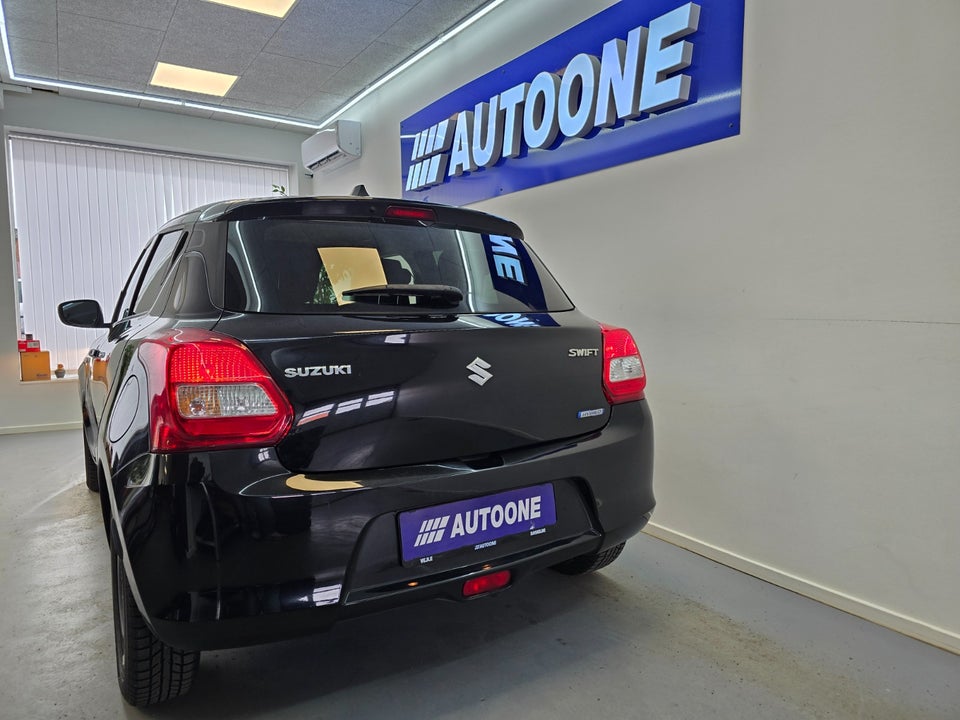 Suzuki Swift 1,2 mHybrid Action Star 5d