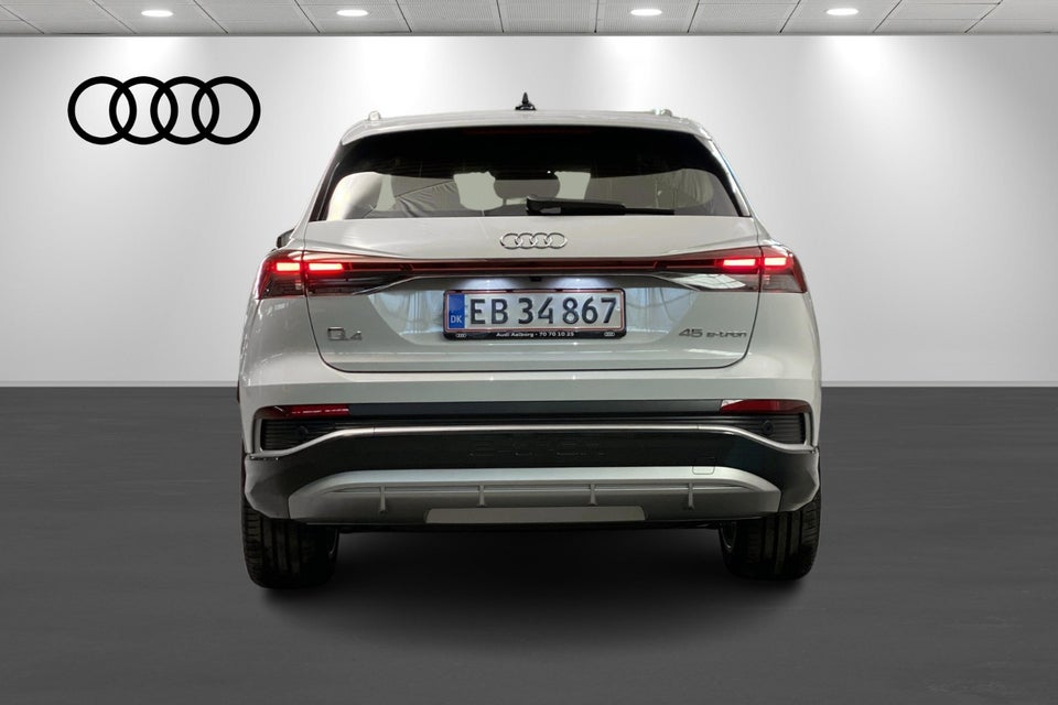 Audi Q4 e-tron 45 Progress 5d