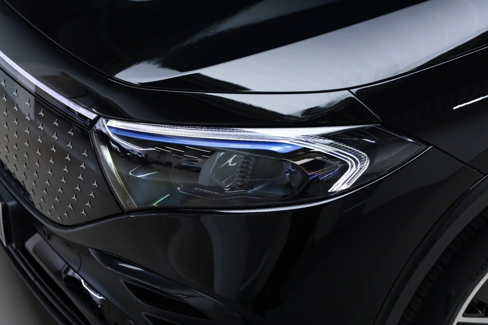 Mercedes EQA350 AMG Advance Plus 4Matic 5d