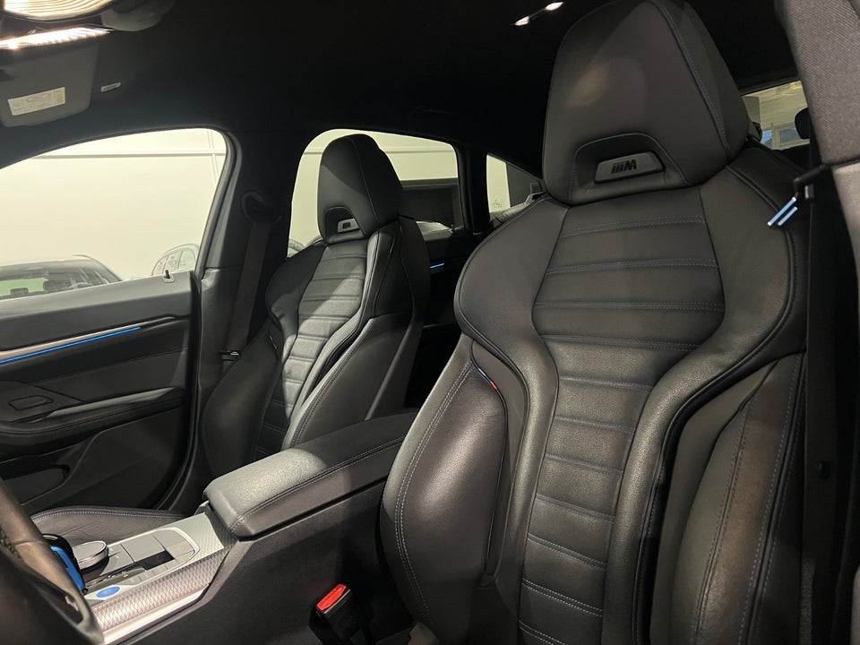 BMW i4 eDrive40 Fully Charged M-Sport 5d