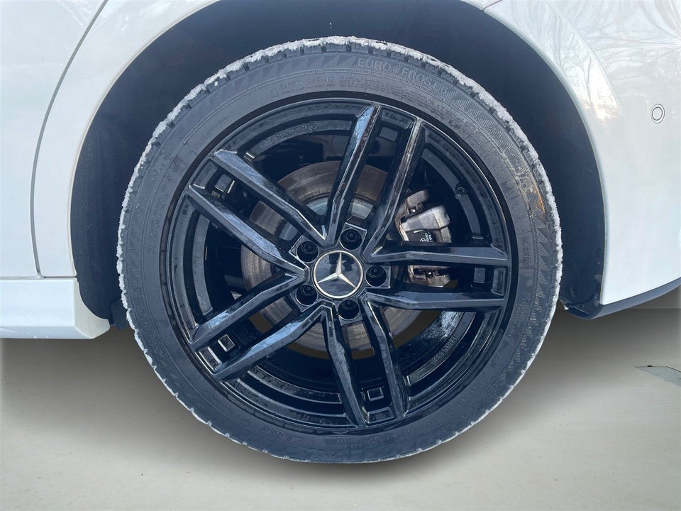 Mercedes A250 e 1,3 AMG Line aut. 5d