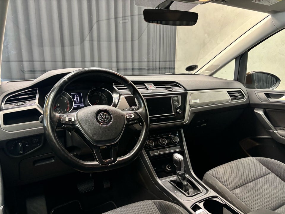 VW Touran 1,4 TSi 150 Highline DSG 7prs 5d