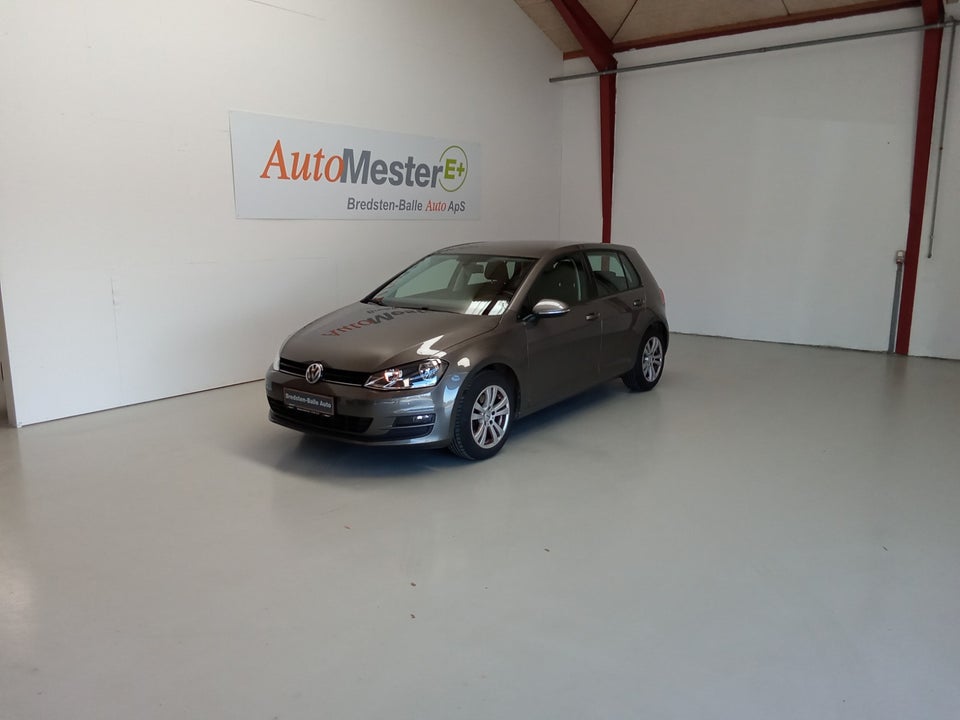 VW Golf VII 1,4 TSi 122 Comfortline BMT 5d