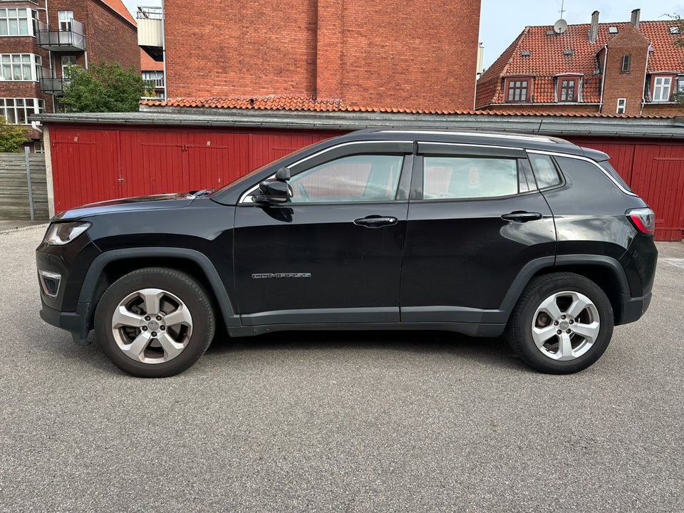 Jeep Compass 1,6 M-Jet 120 Limited 5d