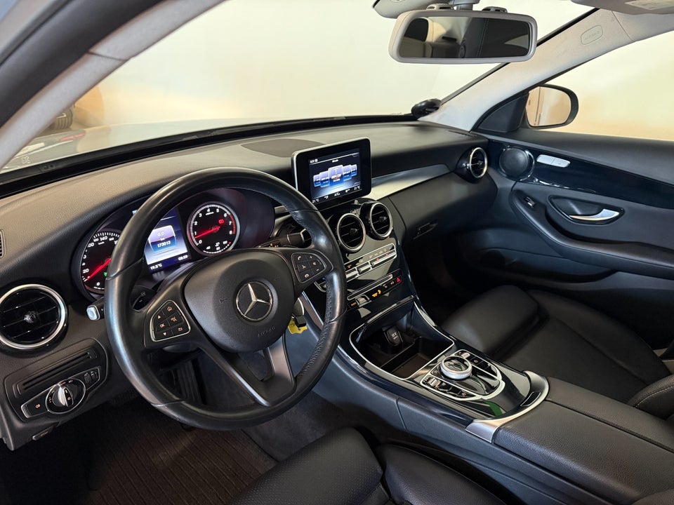 Mercedes C200 2,0 aut. 4d