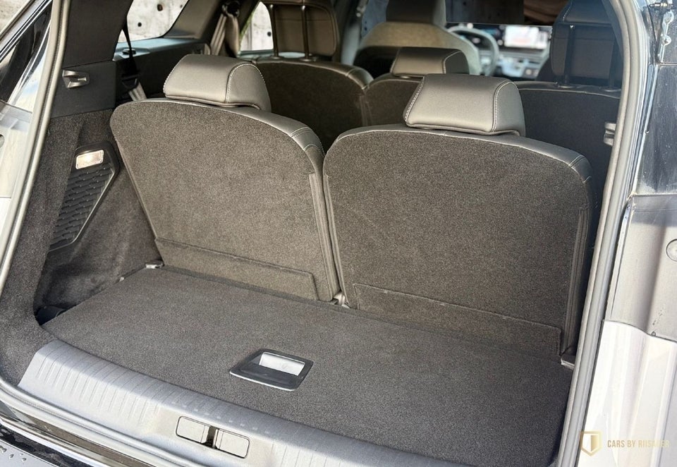 Peugeot e-5008 77 GT 7prs 5d