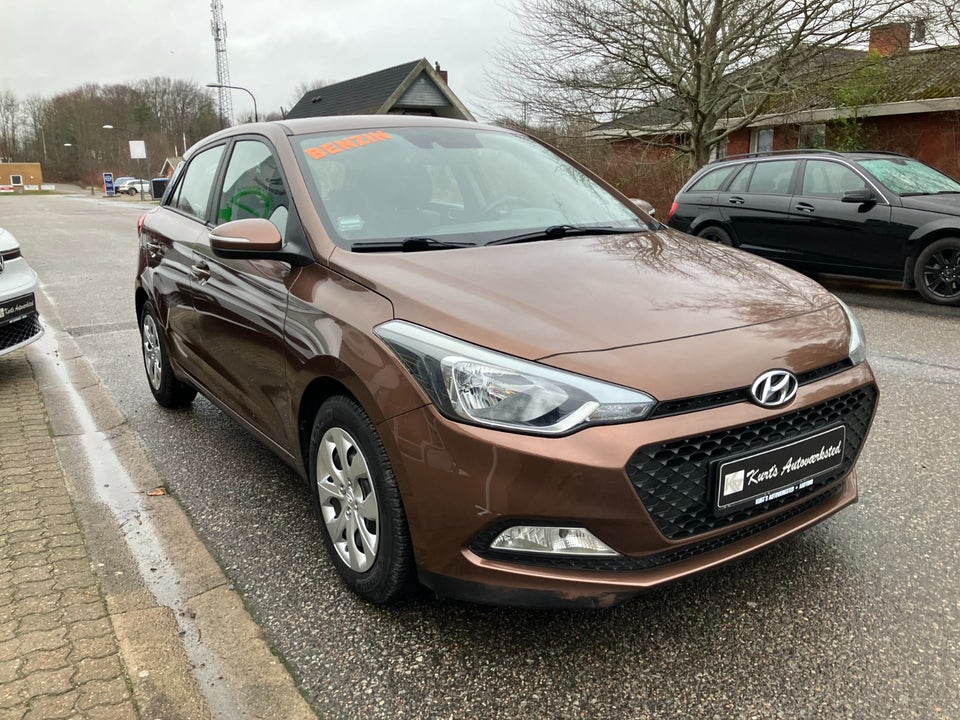 Hyundai i20 1,25 Trend 5d