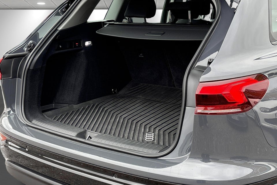 Audi Q6 e-tron Progress 5d