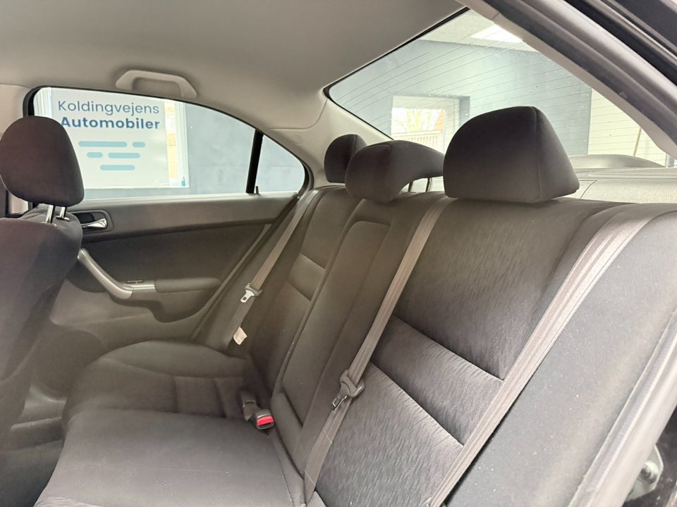 Honda Accord 2,0i Sport 4d