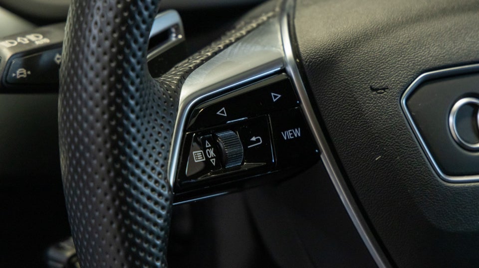 Audi RS e-tron GT quattro 4d