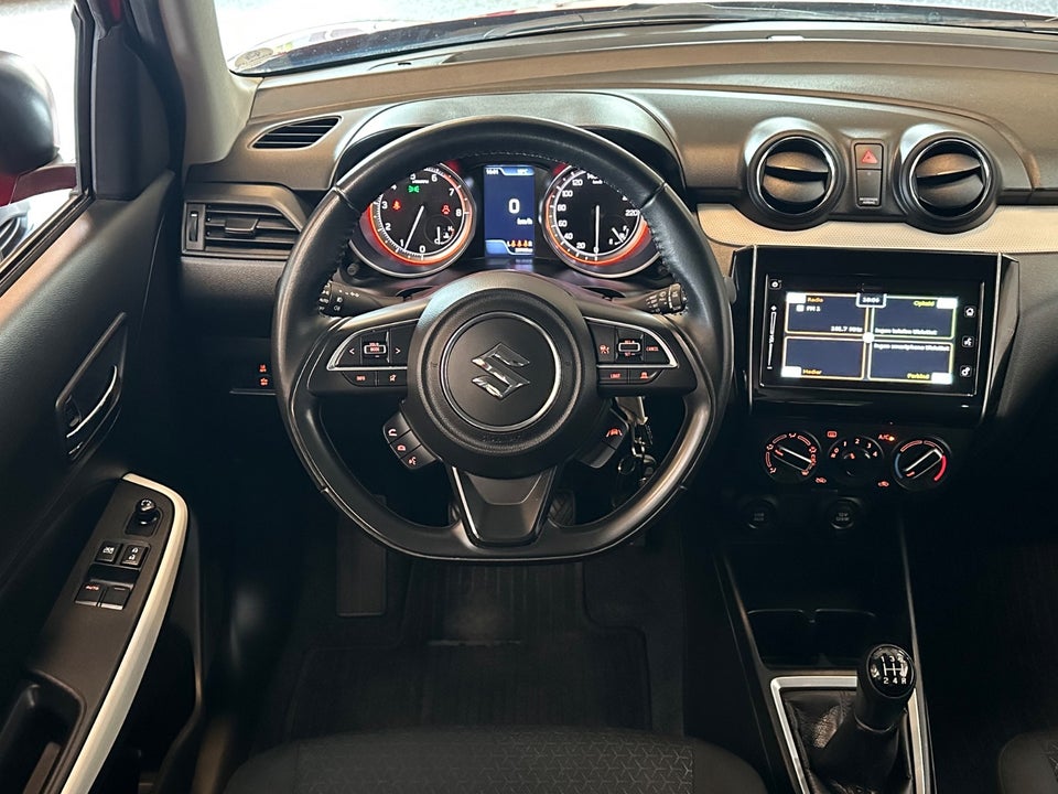 Suzuki Swift 1,2 mHybrid Action 5d