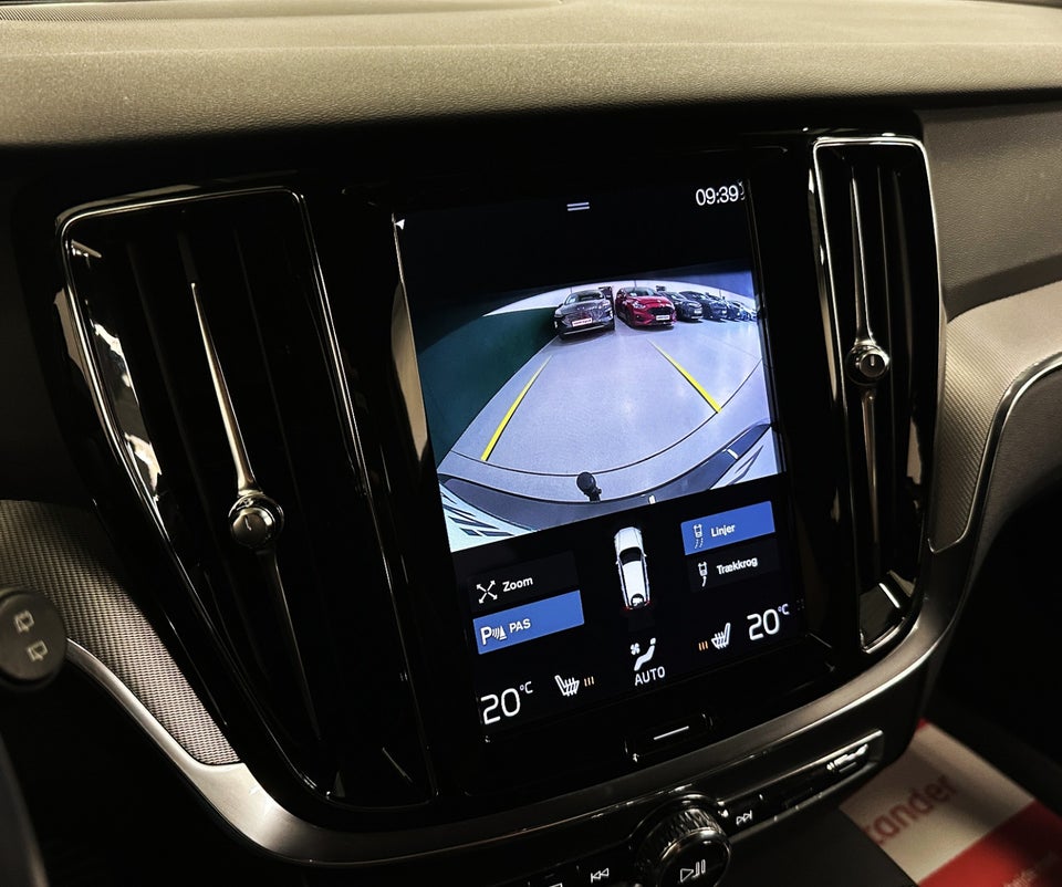 Volvo V60 2,0 T6 ReCharge R-Design aut. AWD 5d