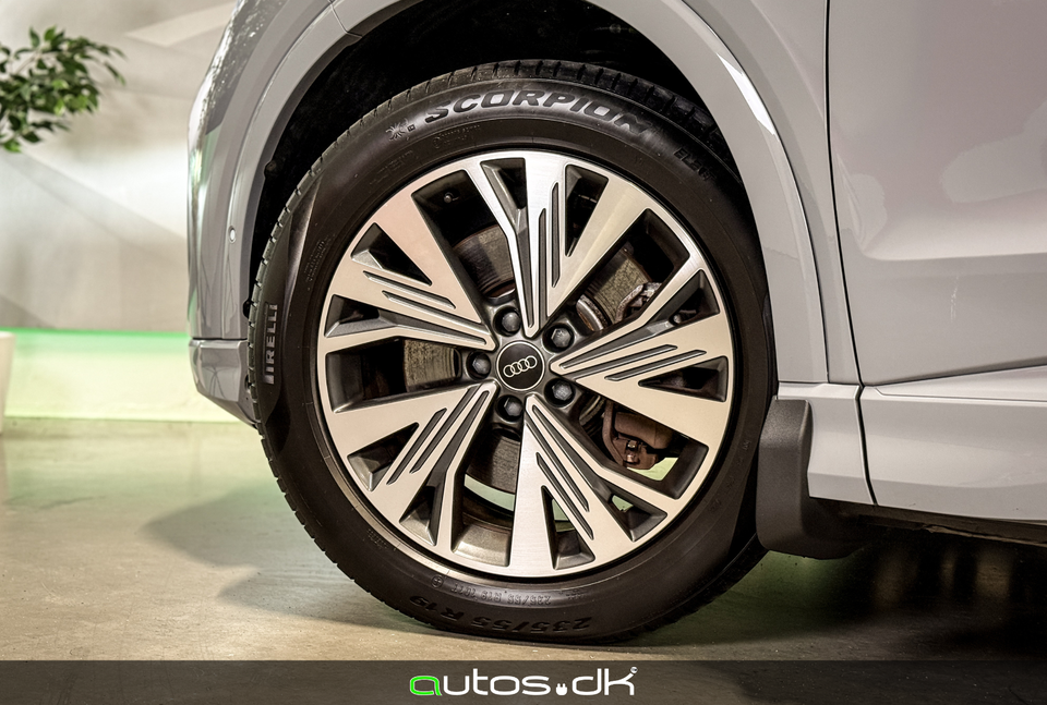 Audi Q4 e-tron 40 5d