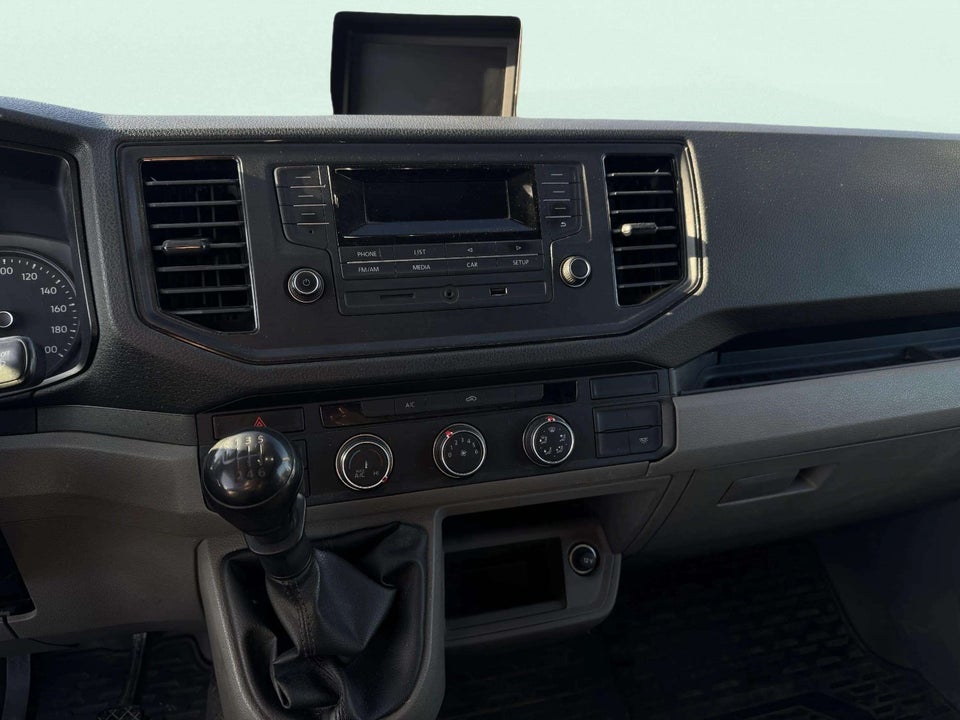 VW Crafter 30 2,0 TDi 140 Kassevogn L3H2