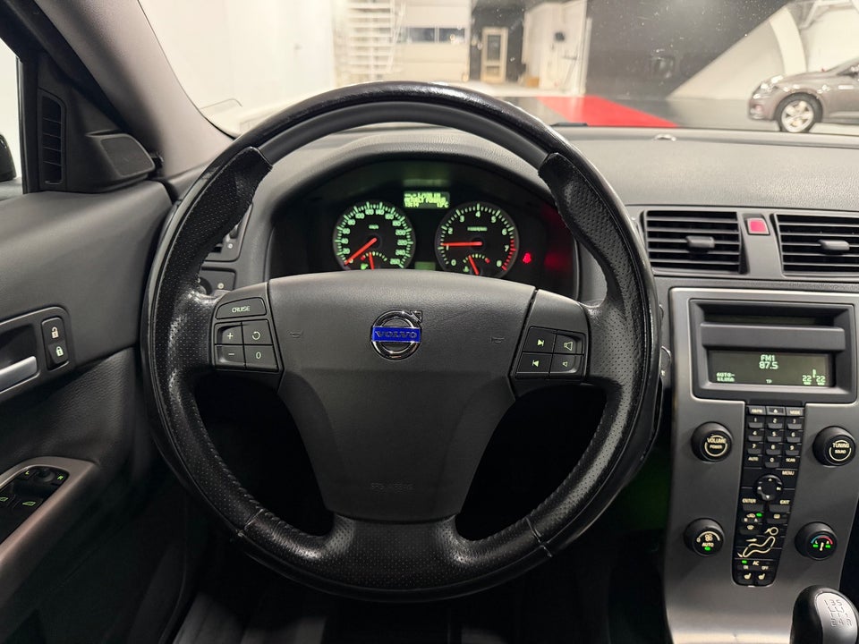 Volvo C30 2,0 Kinetic 3d