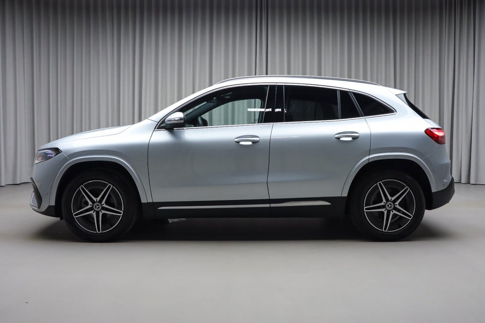 Mercedes EQA350 AMG Advance 4Matic 5d