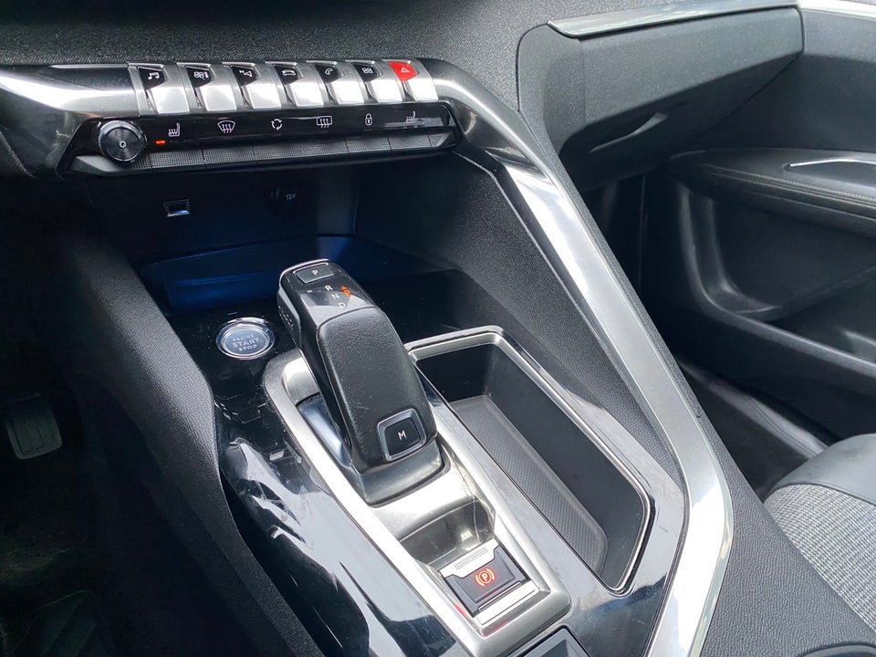 Peugeot 3008 1,5 BlueHDi 130 Edition:210+ EAT8 Van 5d