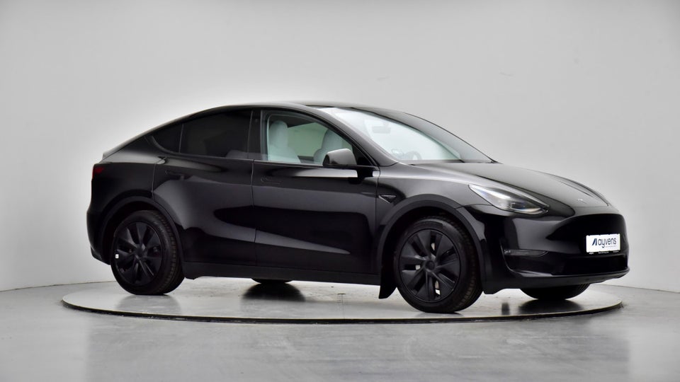 Tesla Model Y Long Range AWD 5d