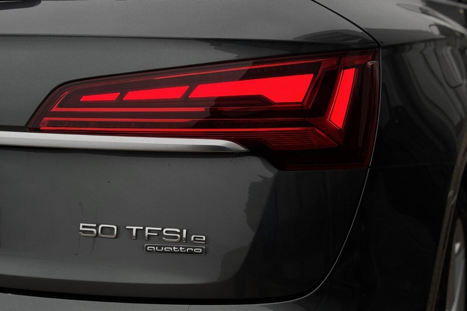 Audi Q5 50 TFSi e S-line quattro S-tr. 5d