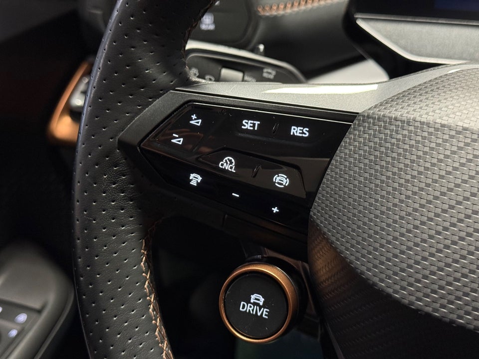 Cupra Born 77 e-Boost Business Edition+ 5d