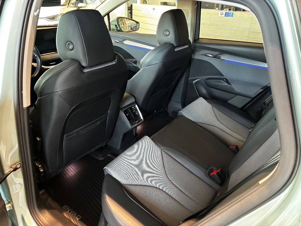 Skoda Enyaq 80 iV Loft 5d