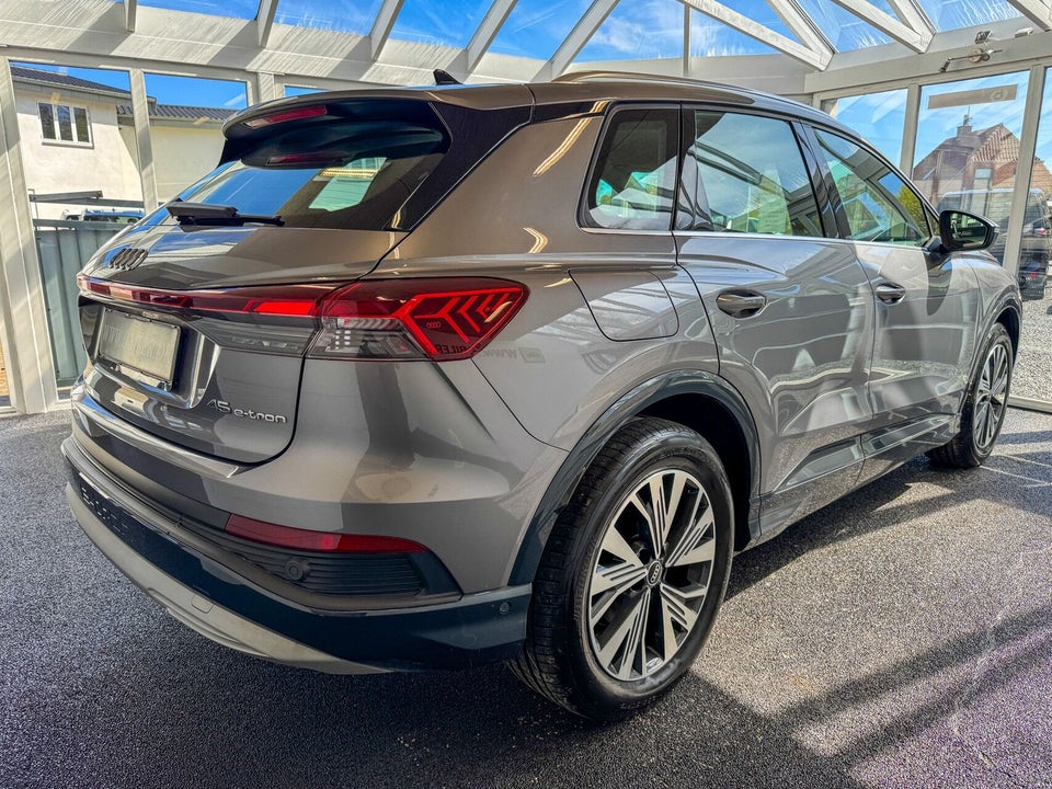 Audi Q4 e-tron 45 Progress 5d