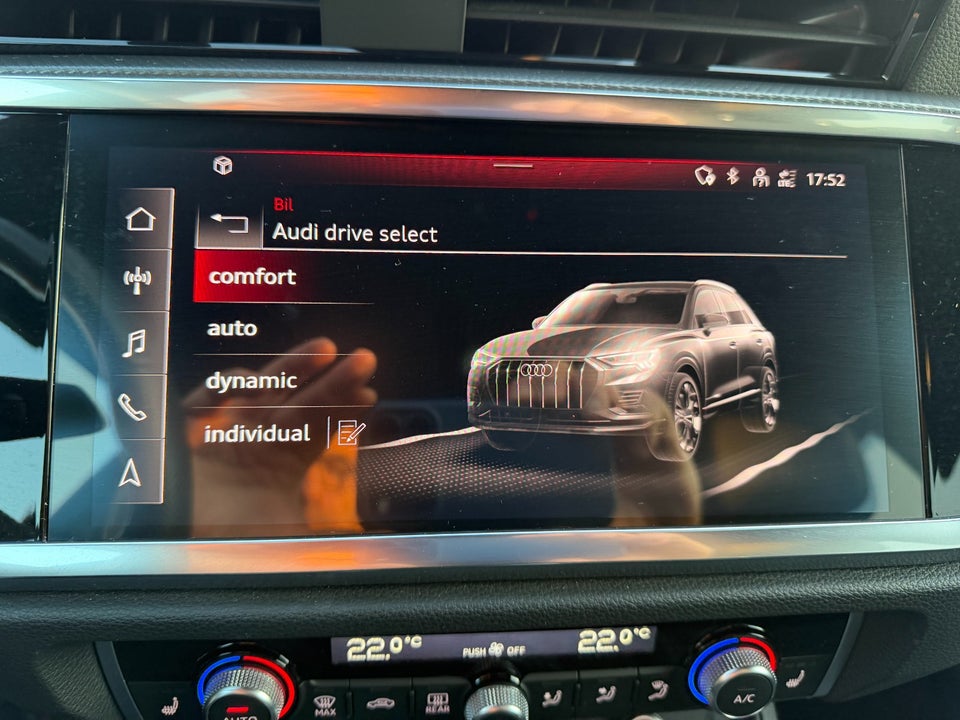 Audi Q3 45 TFSi e S-line plus S-tr. 5d