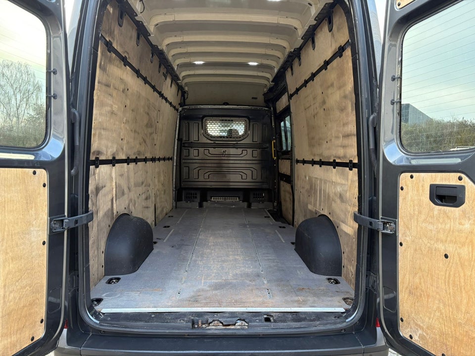 MAN TGE 2,0 3.180 Kassevogn L4H4 aut. FWD