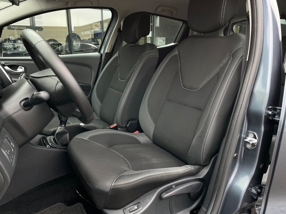 Renault Clio IV 0,9 TCe 90 Expression 5d