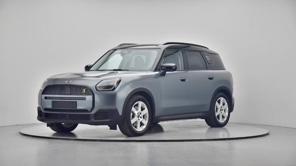 MINI Countryman SE Classic Trim M+ ALL4 5d