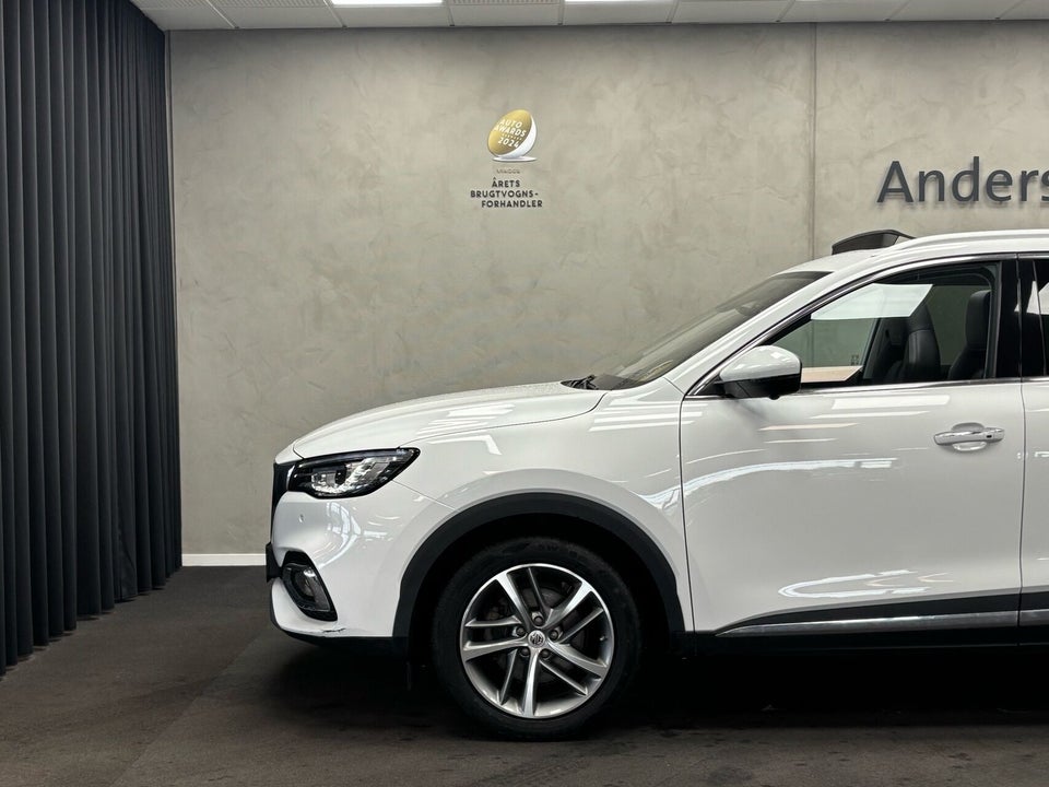 MG EHS 1,5 PHEV Luxury 5d