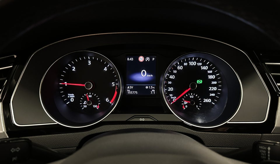 VW Passat 1,6 TDi 120 Business Variant DSG 5d