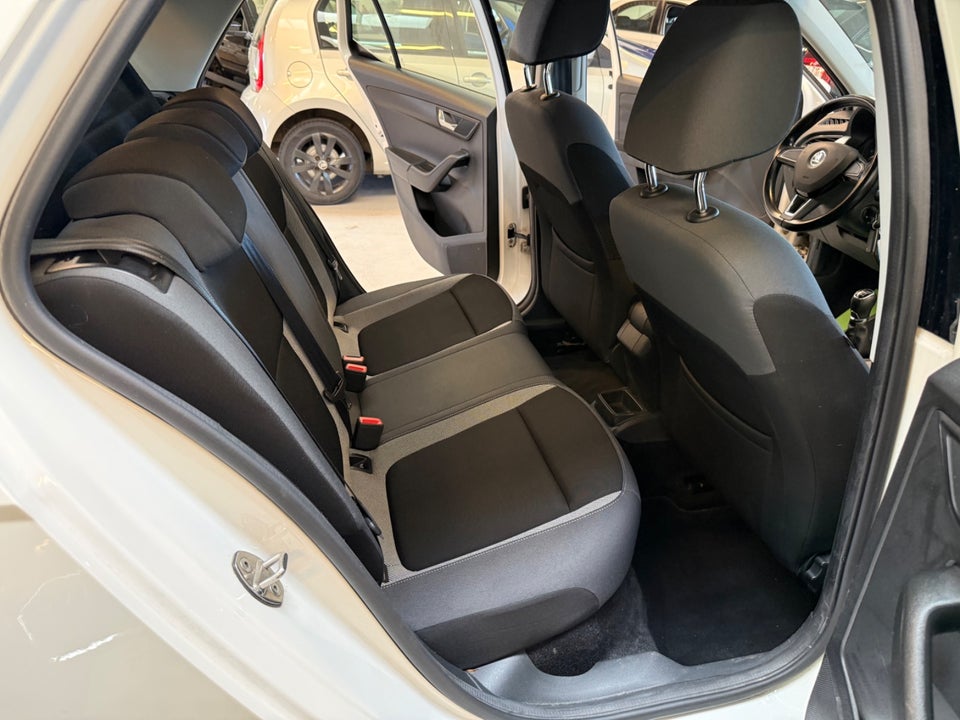 Skoda Fabia 1,2 TSi 110 Ambition 5d