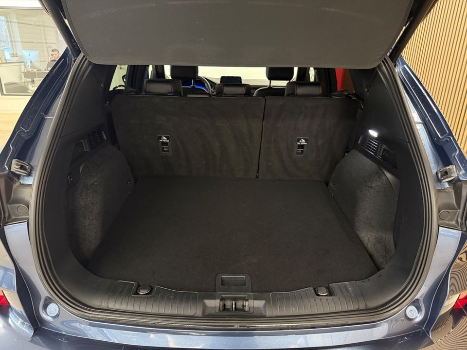 Ford Kuga 2,5 PHEV ST-Line X CVT 5d