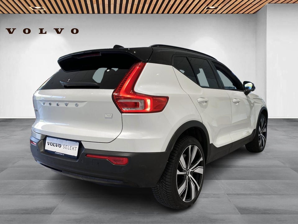 Volvo XC40 P8 ReCharge Twin Pro 5d