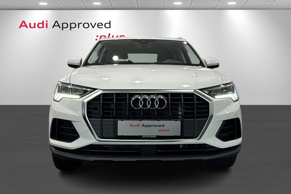 Audi Q3 45 TFSi e Attitude+ S-tr. 5d