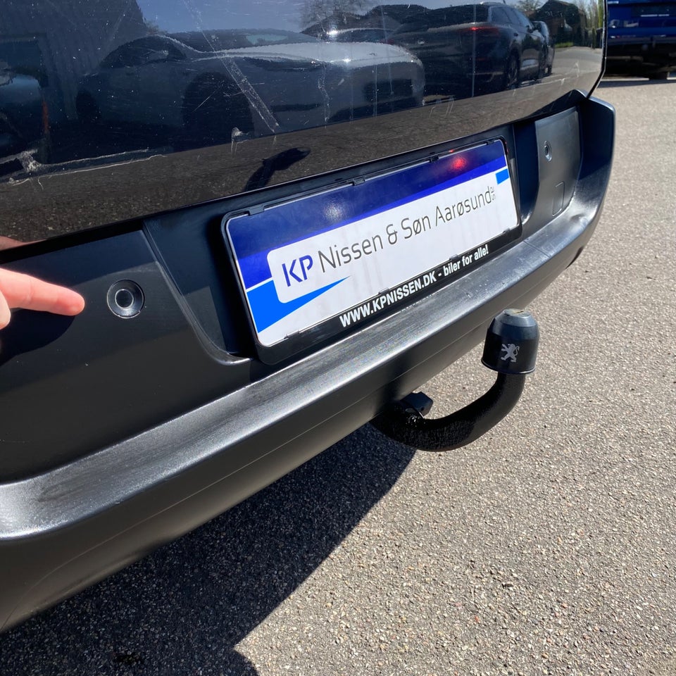 Peugeot 3008 2,0 HDi 150 Active 5d